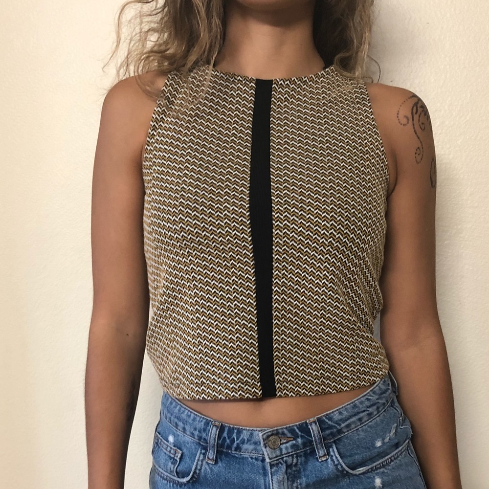 Sleeveless top